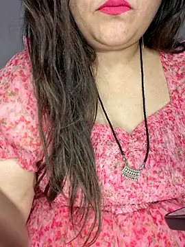 indian-hotmilfs online show from April 11, 9:40 pm