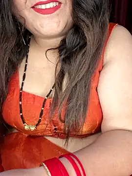 indian-hotmilfs online show from July 2, 4:24 pm