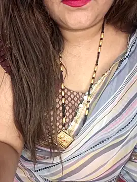 indian-hotmilfs online show from March 10, 6:34 pm