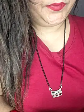 indian-hotmilfs online show from February 14, 2:17 pm