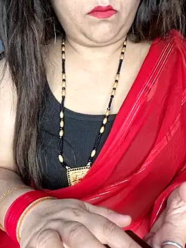 indian-hotmilfs online show from April 2, 8:04 pm
