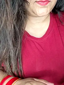 indian-hotmilfs online show from April 22, 11:17 am