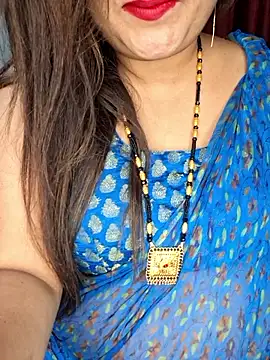 indian-hotmilfs online show from February 21, 3:03 pm