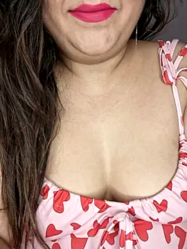 indian-hotmilfs online show from March 29, 7:04 pm
