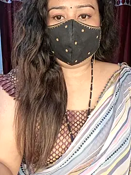 indian-hotmilfs online show from June 30, 3:56 pm