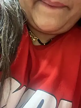 indian-hotmilfs online show from November 26, 1:11 pm