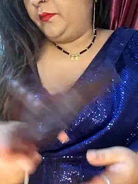 indian-hotmilfs online show from October 18, 11:18 pm