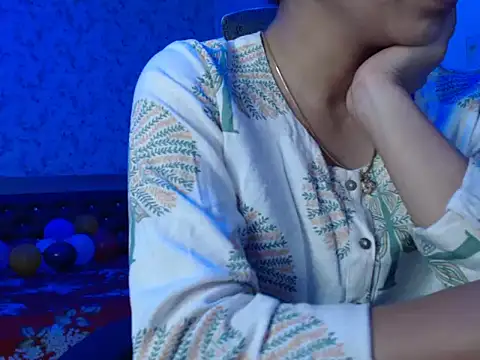 snow white123 online show from January 5, 9:51 pm