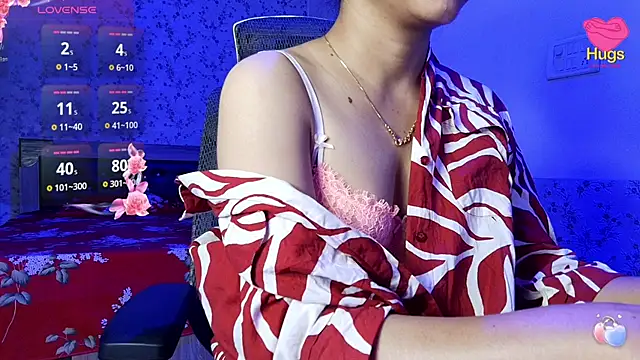 Snapshot of snow_white123 chatting on February 3, 8:58 pm snow white123 online show from February 3, 8:58 pm