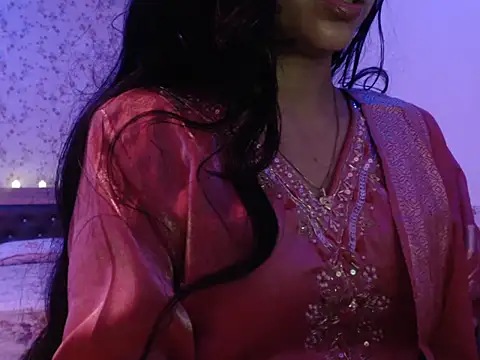 Snapshot of snow_white123 chatting on October 19, 8:44 pm snow white123 online show from October 19, 8:44 pm