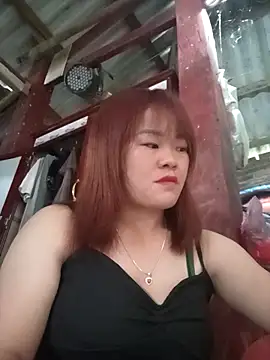 Snapshot of sukabae00 chatting on October 18, 9:11 am sukabae00 online show from October 18, 9:11 am