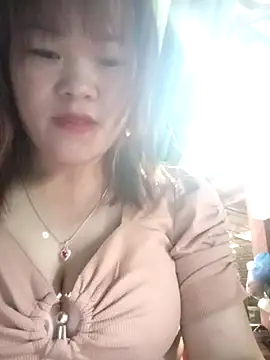 Snapshot of sukabae00 chatting on October 17, 2:59 am sukabae00 online show from October 17, 2:59 am