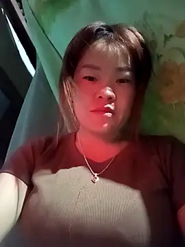 Snapshot of sukabae00 chatting on October 25, 7:03 pm sukabae00 online show from October 25, 7:03 pm