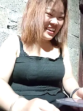 sukabae00 online show from May 9, 1:58 pm