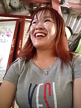 Snapshot of sukabae00 chatting on October 6, 1:40 am sukabae00 online show from October 6, 1:40 am