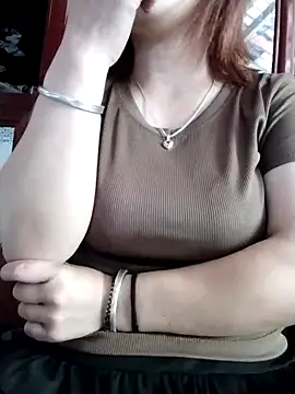 sukabae00 online show from April 6, 2:40 am