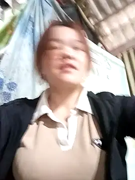 Snapshot of sukabae00 chatting on November 9, 9:35 am sukabae00 online show from November 9, 9:35 am