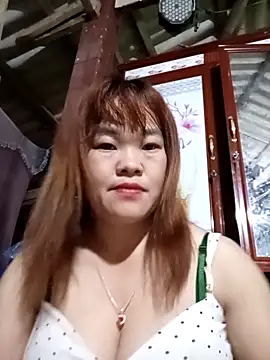 Snapshot of sukabae00 chatting on December 3, 12:15 pm sukabae00 online show from December 3, 12:15 pm