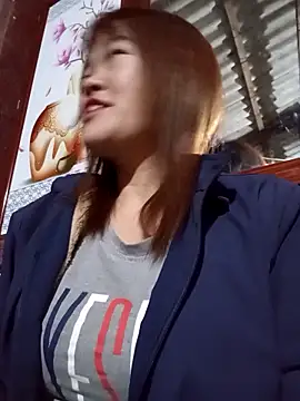 Snapshot of sukabae00 chatting on November 29, 1:22 pm sukabae00 online show from November 29, 1:22 pm