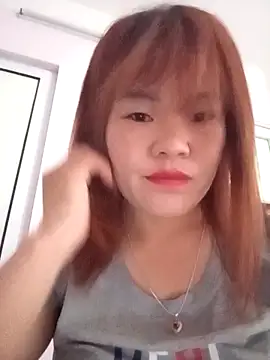 Snapshot of sukabae00 chatting on November 21, 7:07 am sukabae00 online show from November 21, 7:07 am