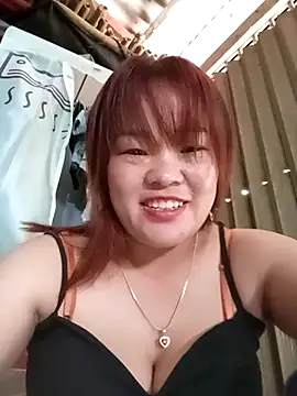 Snapshot of sukabae00 chatting on October 8, 8:27 am sukabae00 online show from October 8, 8:27 am