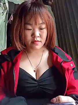 sukabae00 online show from February 13, 1:49 am