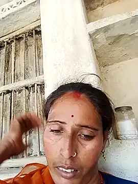 Snapshot of Arti13A chatting on July 18, 4:21 am Arti13A online show from July 18, 4:21 am