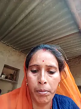 Snapshot of Arti13A chatting on July 15, 1:29 pm Arti13A online show from July 15, 1:29 pm