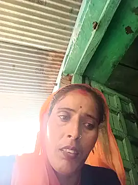Snapshot of Arti13A chatting on June 28, 1:34 am Arti13A online show from June 28, 1:34 am