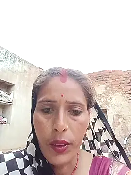 Snapshot of Arti13A chatting on June 19, 12:16 am Arti13A online show from June 19, 12:16 am
