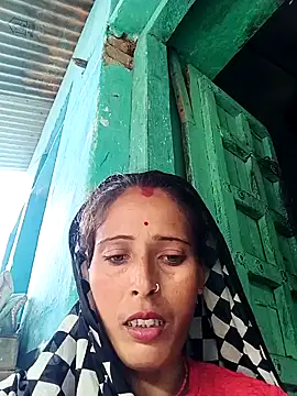 Snapshot of Arti13A chatting on July 11, 1:39 am Arti13A online show from July 11, 1:39 am
