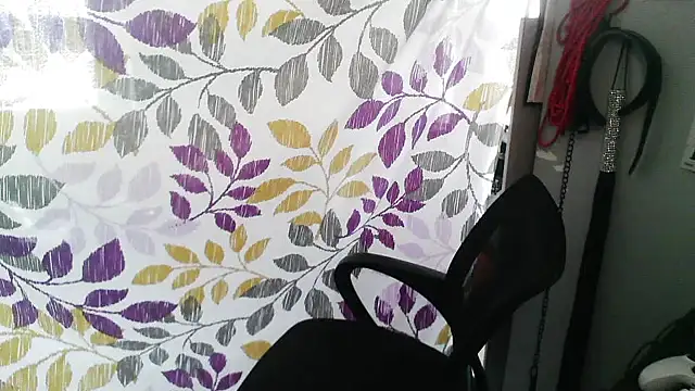 Mommybubbles2 online show from November 27, 6:41 pm