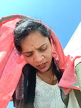 Snapshot of Sonam_dhakad chatting on February 6, 8:32 am Sonam dhakad online show from February 6, 8:32 am