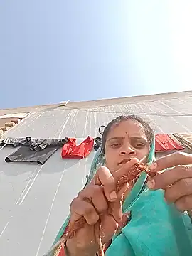 Snapshot of Sonam_dhakad chatting on January 13, 6:06 am Sonam dhakad online show from January 13, 6:06 am