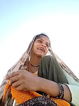 Snapshot of Sonam_dhakad chatting on December 16, 6:39 am Sonam dhakad online show from December 16, 6:39 am