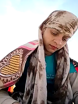 Snapshot of Sonam_dhakad chatting on December 18, 6:07 am Sonam dhakad online show from December 18, 6:07 am