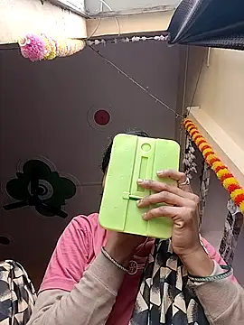 Snapshot of Sonam_dhakad chatting on December 2, 5:09 am Sonam dhakad online show from December 2, 5:09 am