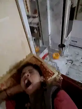 Snapshot of Sonam_dhakad chatting on February 12, 12:21 am Sonam dhakad online show from February 12, 12:21 am