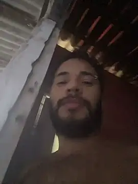 spiderfindom online show from May 19, 7:32 pm