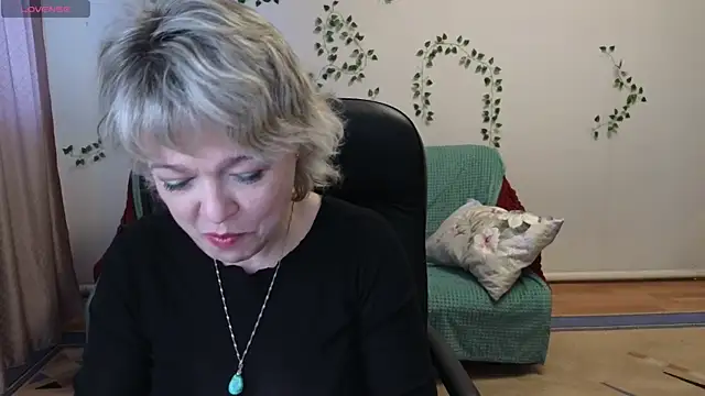 Rosette Pricky online show from May 30, 2:44 pm