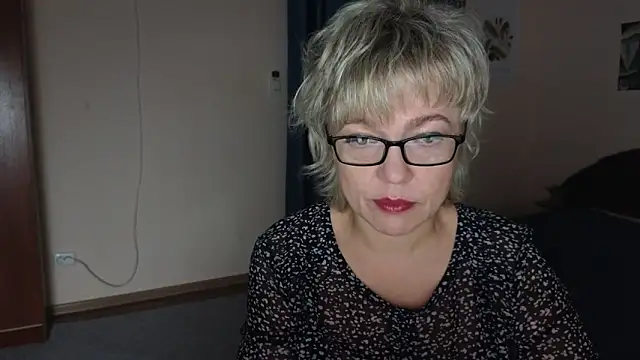 Rosette Pricky online show from November 7, 1:48 pm