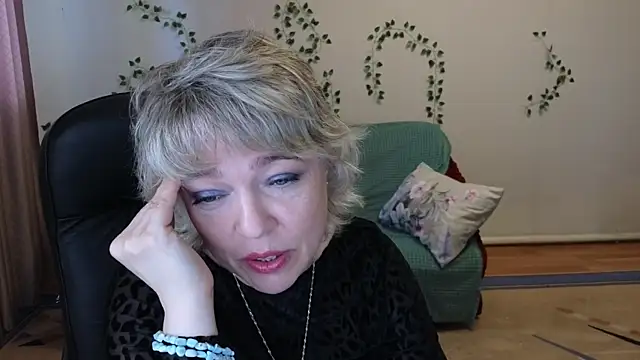 Rosette Pricky online show from May 29, 2:45 pm