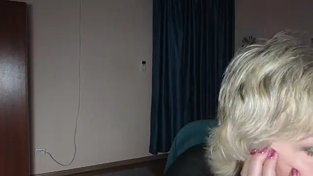 Rosette Pricky online show from November 15, 2:32 pm