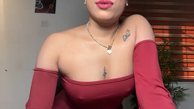 LucytheDevilQueen online show from July 26, 3:24 am