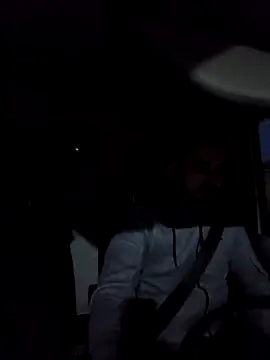 papichulo0099 online show from December 5, 5:28 am