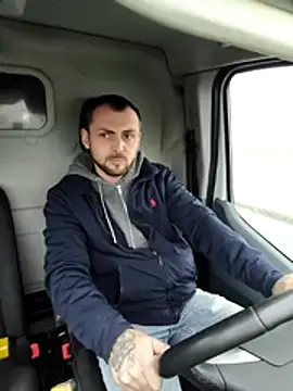 papichulo0099 online show from February 10, 6:34 am