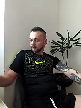 papichulo0099 online show from February 14, 6:13 am