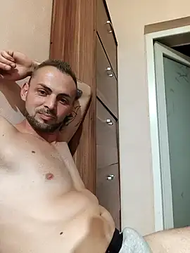 papichulo0099 online show from September 17, 6:43 pm