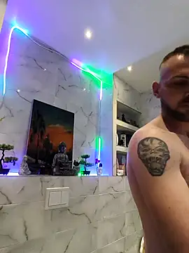 papichulo0099 online show from April 4, 2:51 am