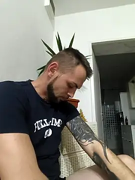 papichulo0099 online show from January 7, 3:22 am